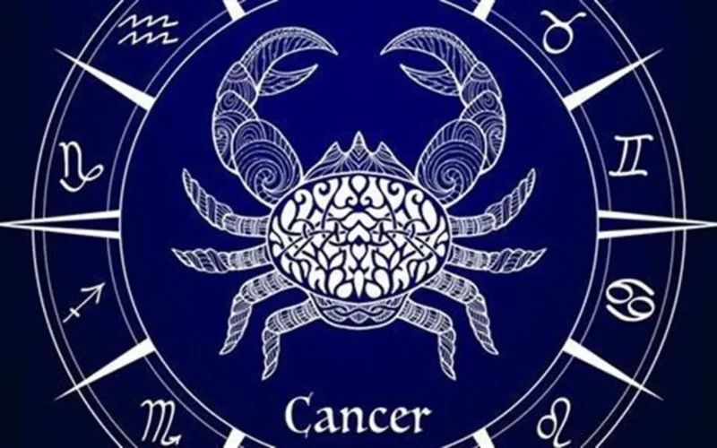 فرصة مهنيّة مفاجئة تنتظر برج السرطان قبل انتهاء اليوم